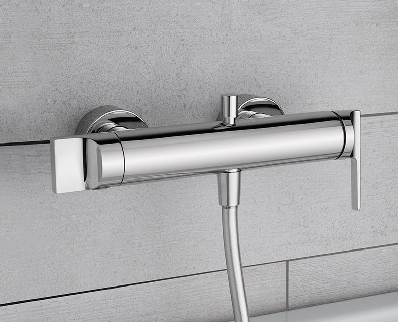 Смеситель Suit для ванны и душа, хром