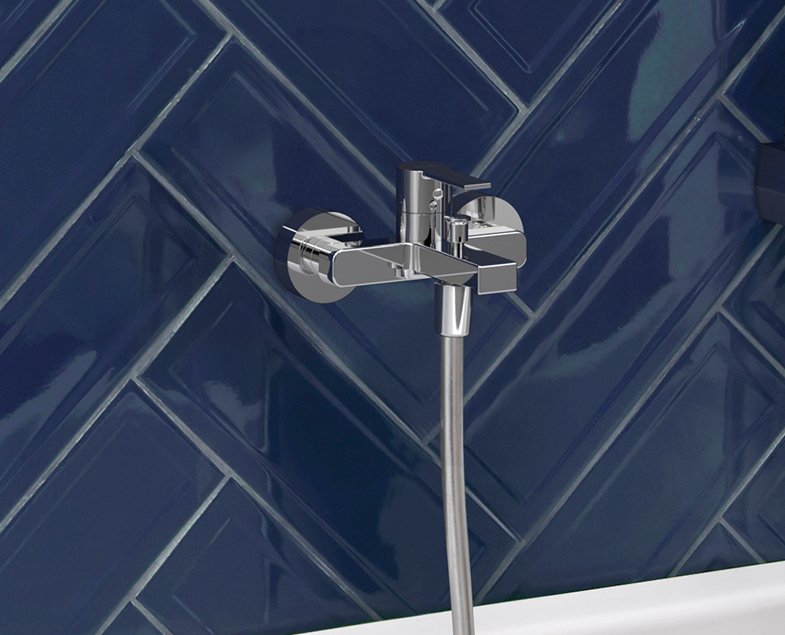 Смеситель Flo S для ванны и душа